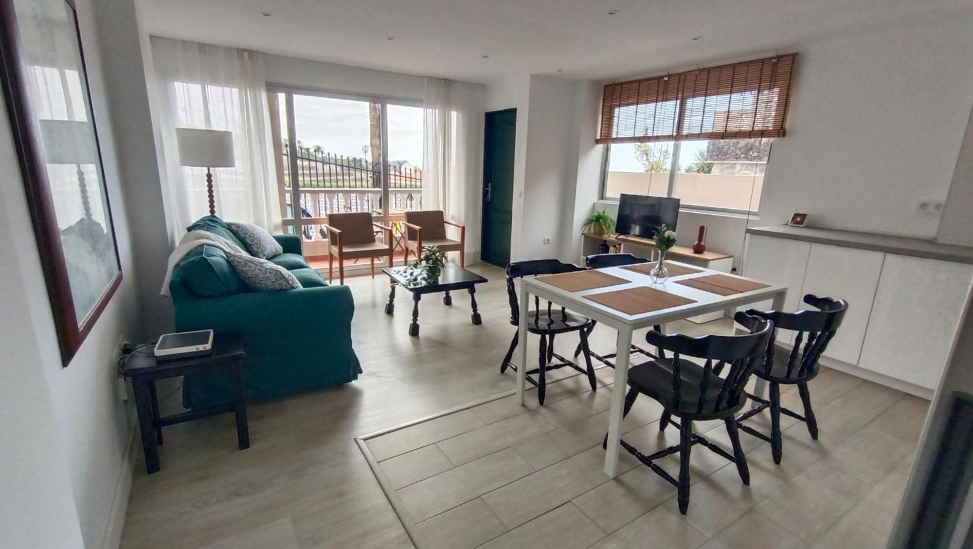 Apartamento Tajinaste Con Vistas Al Mar Y La Montana Y Wifi Gratis Los Realejos Exterior photo